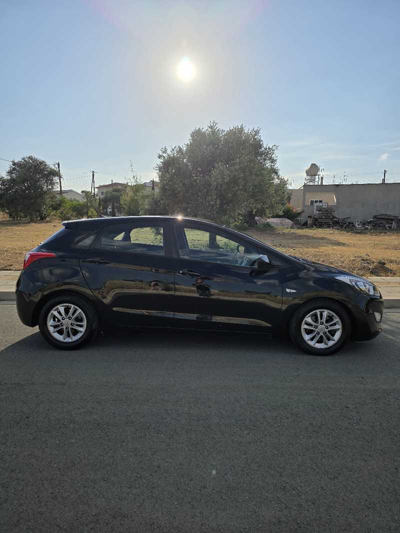 2013 Hyundai i30 1,6L 2013 Cyprus