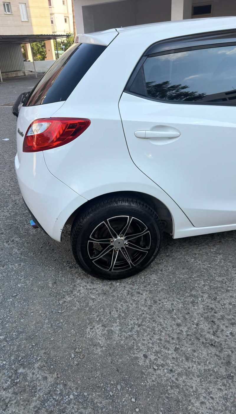 2014 Mazda Demio 1,3L 2014 Cyprus