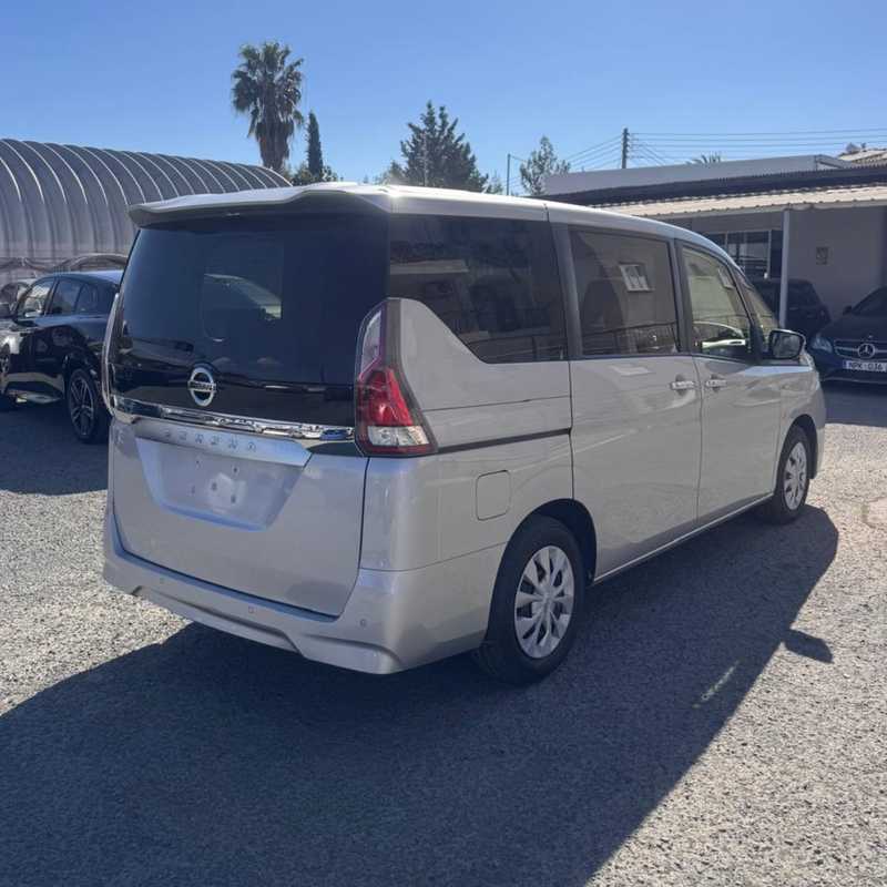 2021 Nissan Serena 2,0L 2021 Cyprus