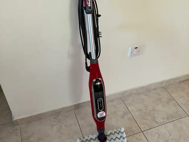 Shark floor steam mop, Limassol — Pissouri