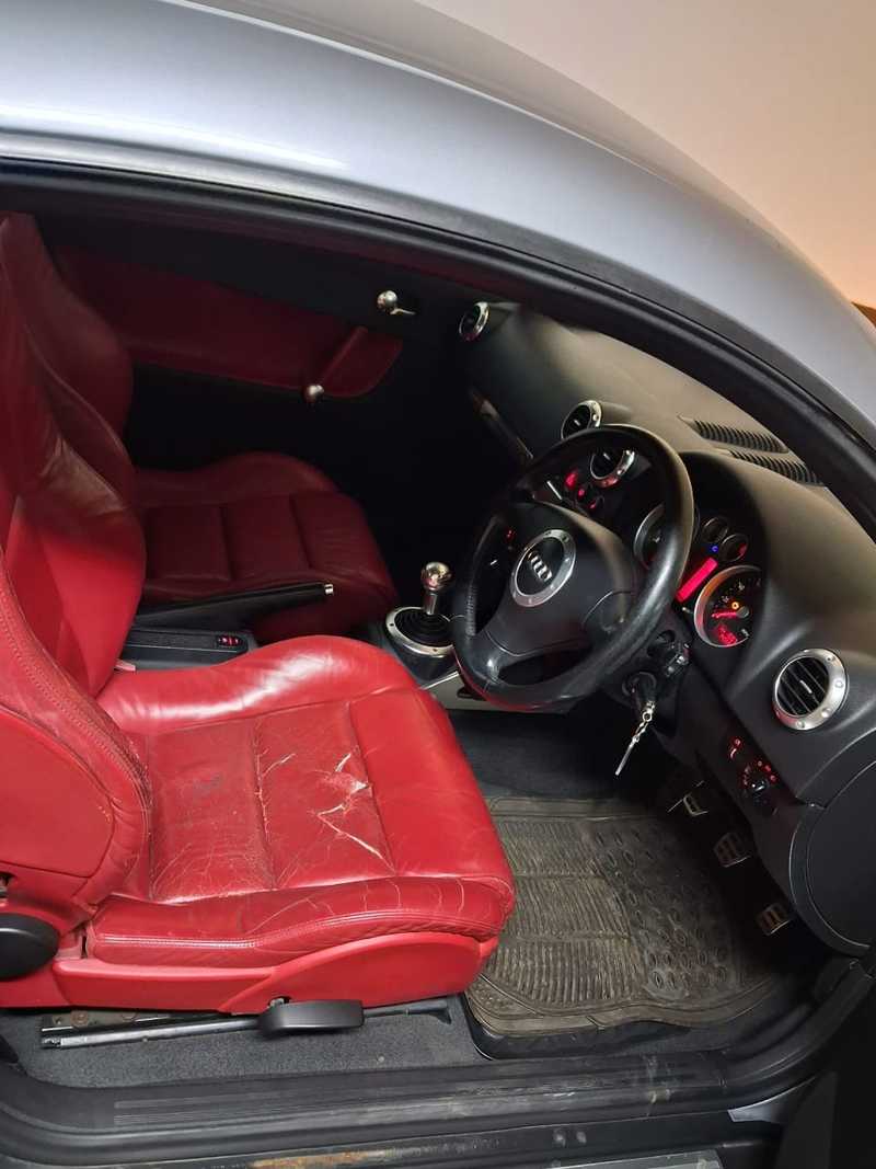 2004 Audi TT 1,8L 2004 Cyprus