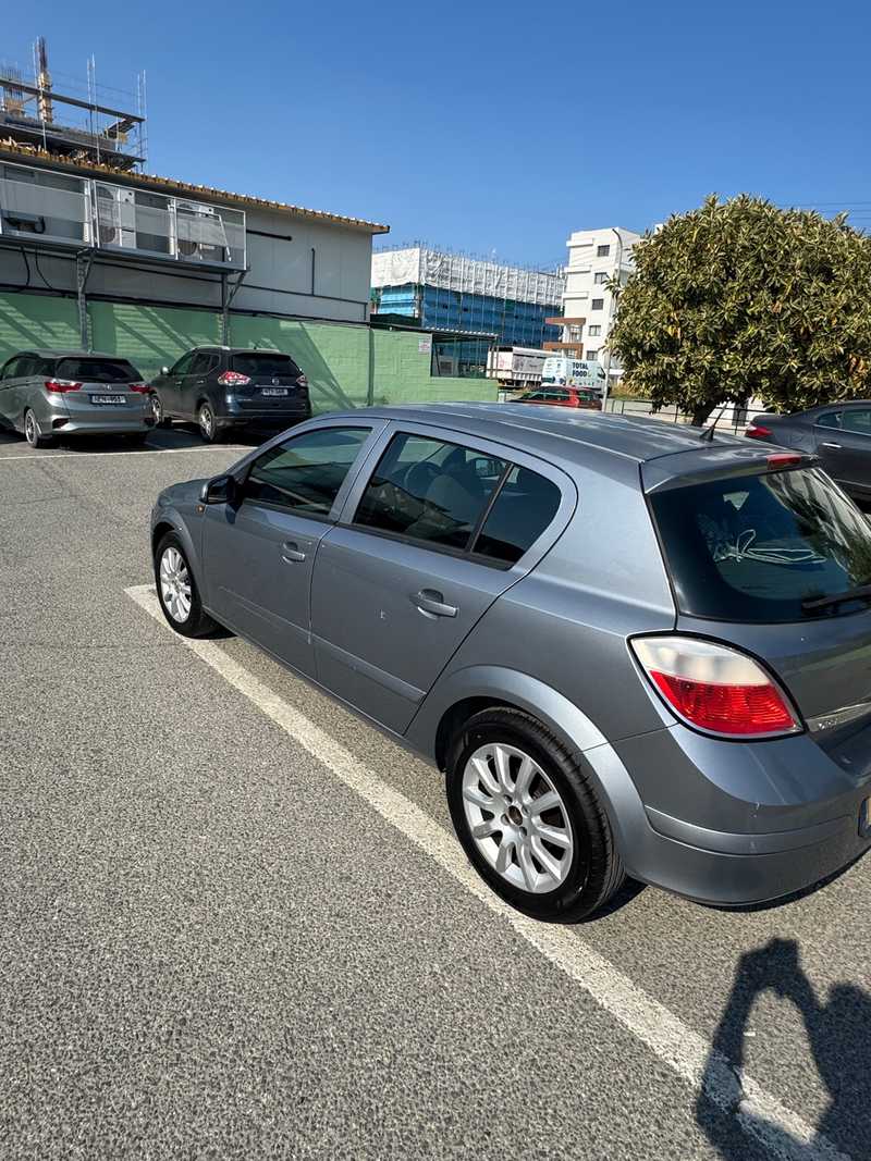 2007 Opel, Vauxhall Astra 1,4L 2007 Cyprus