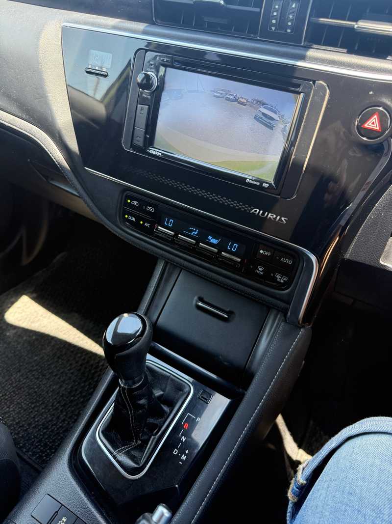 2015 Toyota Auris 1,5L 2015 Cyprus