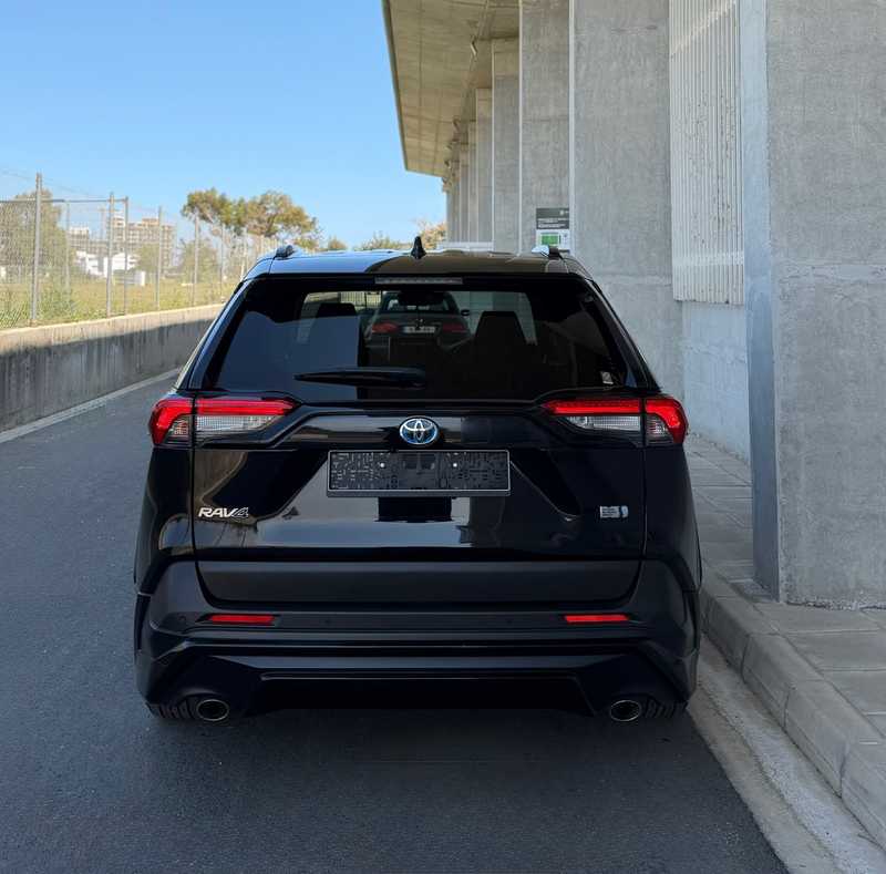 2021 Toyota RAV4 2,5L 2021 Cyprus