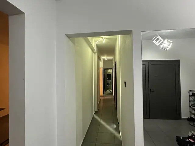 Room available for rent in three bedrooms house, Επαρχία Λεμεσού — Λεμεσός - Ομόνοια - 4