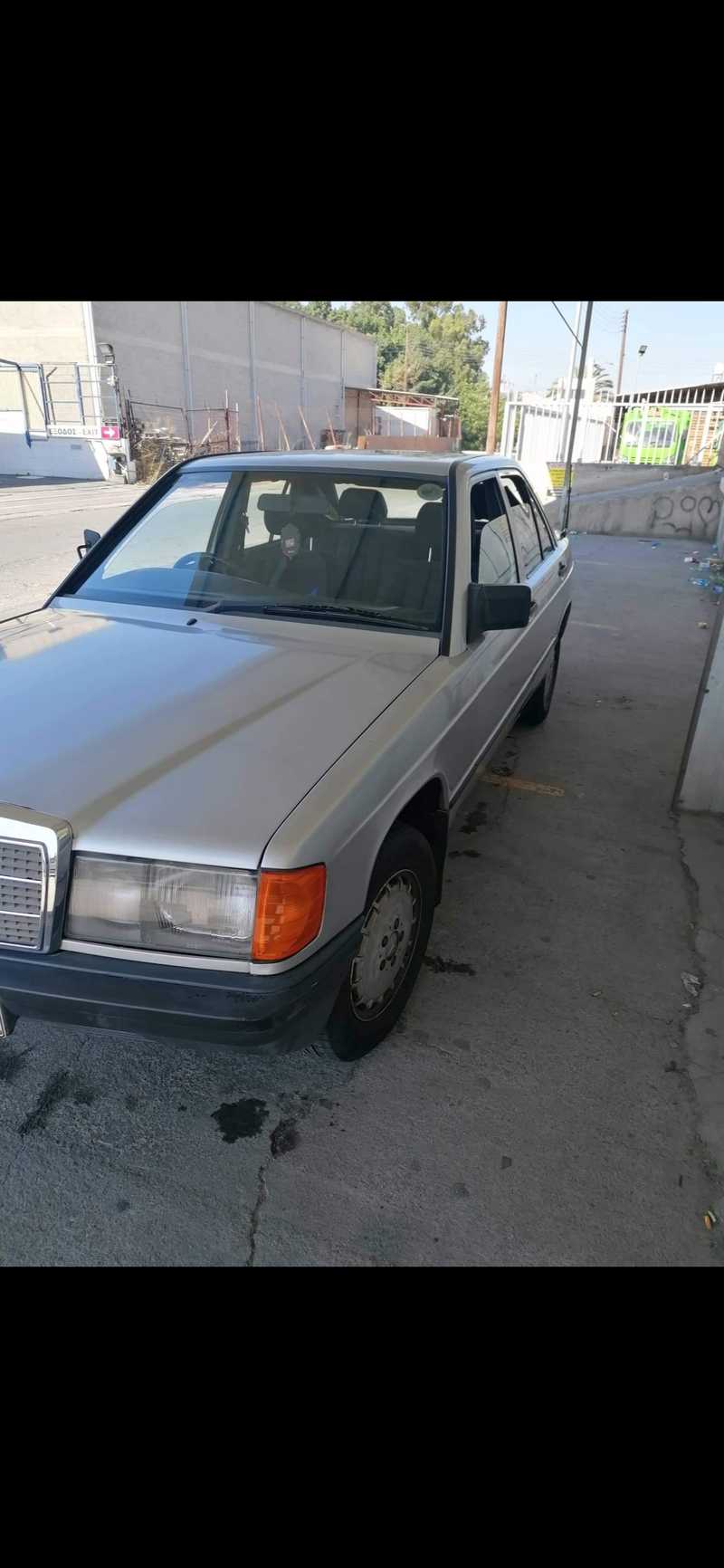 1984 Mercedes-Benz E-Class 1,9L 1984 Cyprus