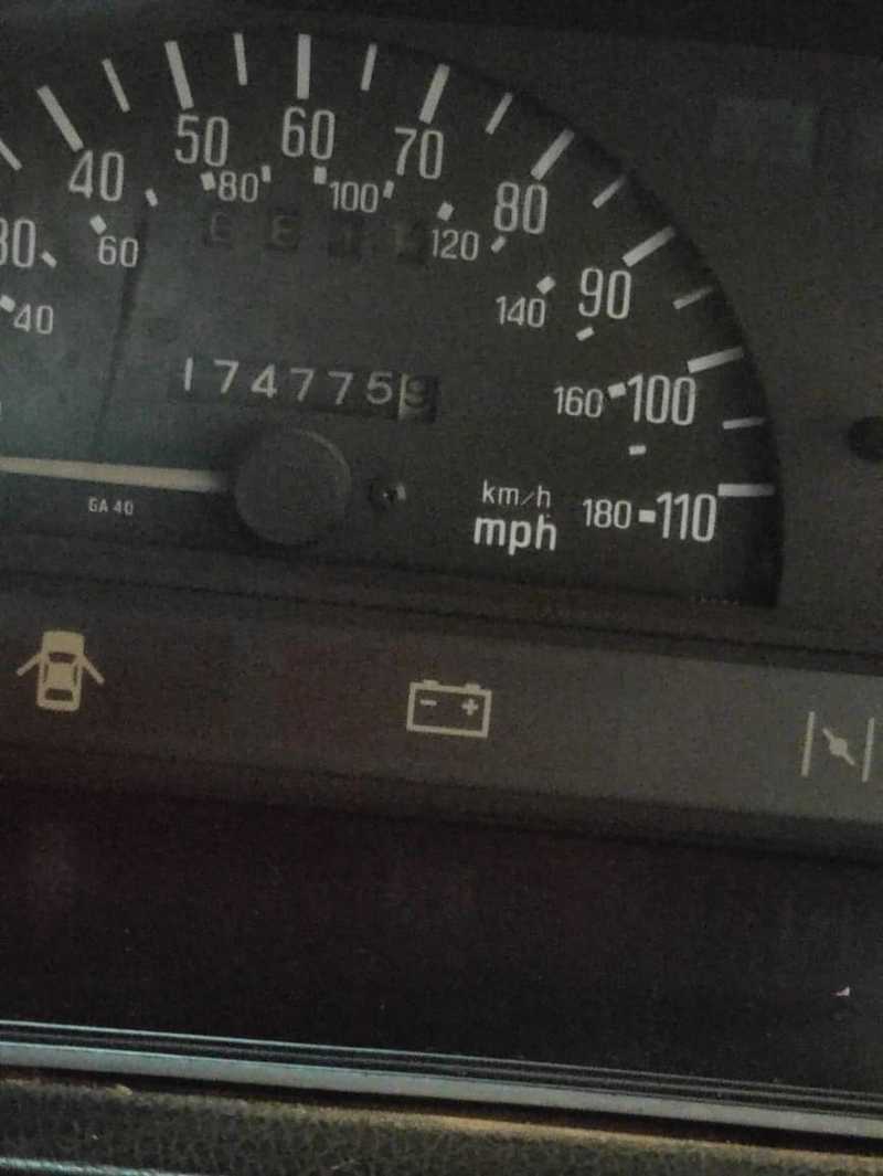 1982 Mazda 626 1,6L 1982 Cyprus
