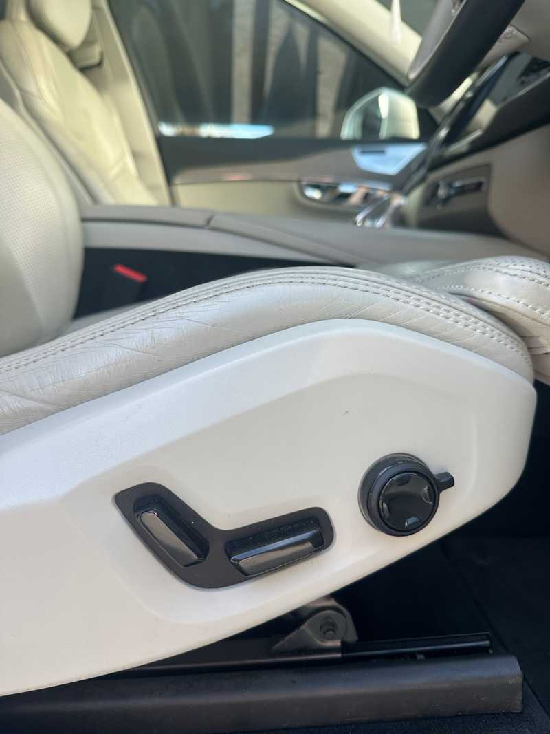 2020 Volvo XC90 2,2L 2020 Cyprus