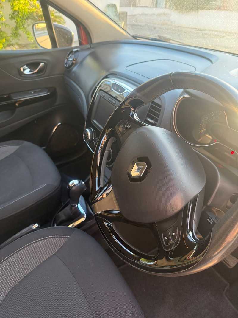 2015 Renault Captur 1,5L 2015 Cyprus