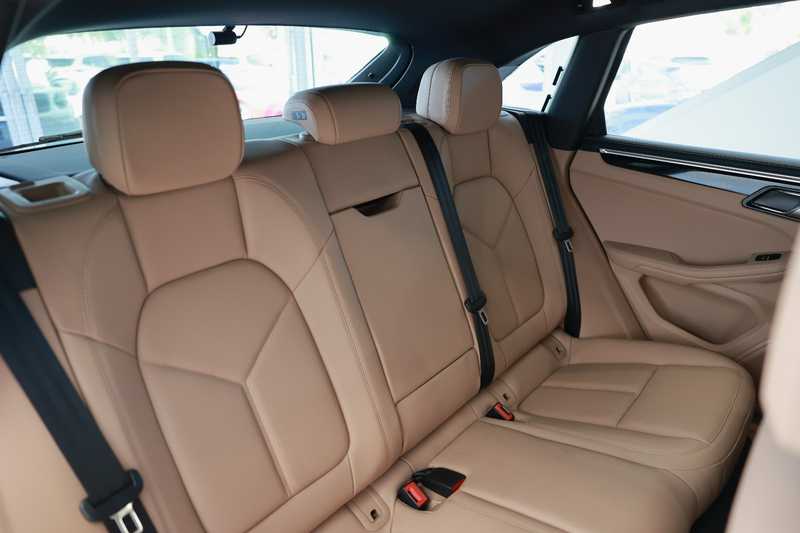 2023 Porsche Macan 2,0L 2023 Cyprus
