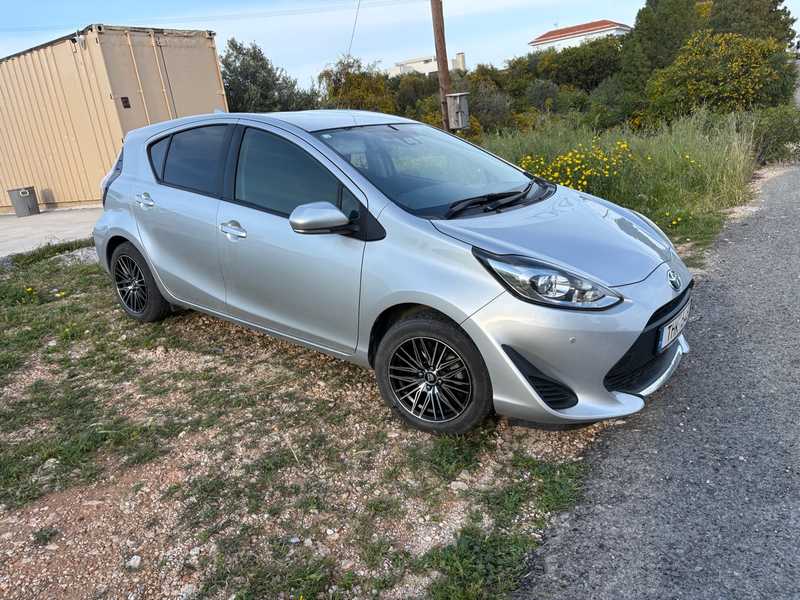 Toyota Aqua 1,5L 2021
