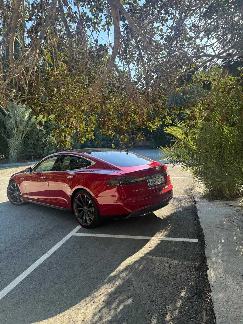 2015 Tesla Model S Electric 2015 Cyprus
