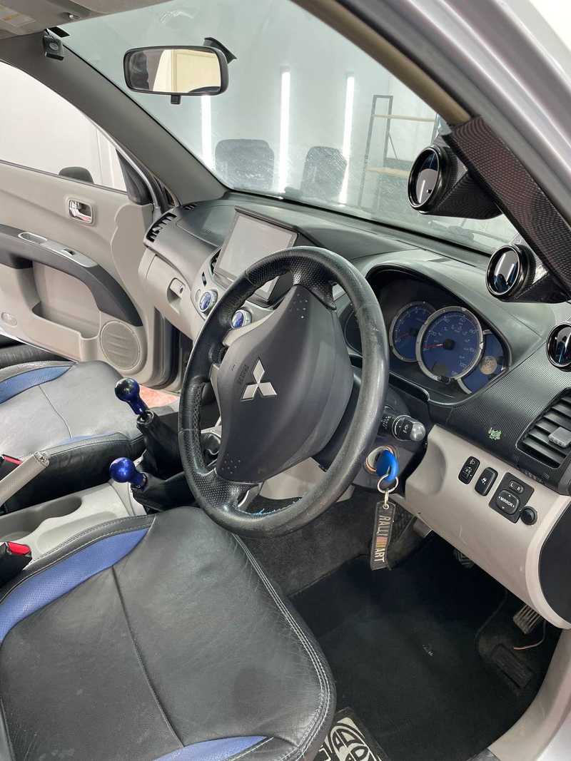 2007 Mitsubishi L200 2,5L 2007 Cyprus