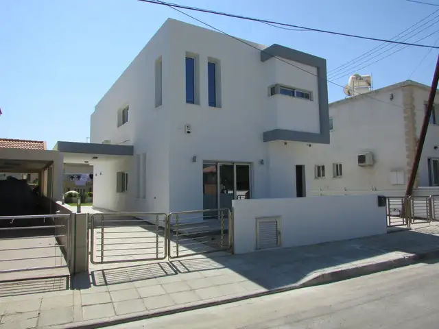 3-bedroom detached house to rent, Επαρχία Λεμεσού — Γερμασόγεια Τουριστική Περιοχή