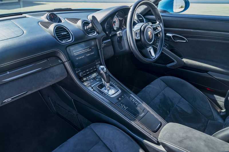 2019 Porsche Cayman 2,5L 2019 Cyprus