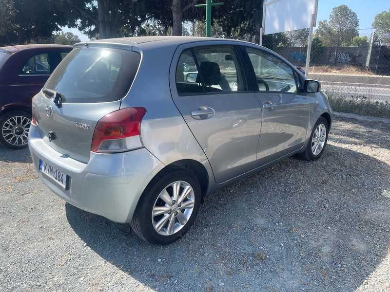 2010 Toyota Yaris 1,3L 2010 Cyprus