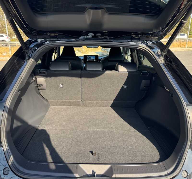 2023 Toyota Harrier 2,5L 2023 Cyprus