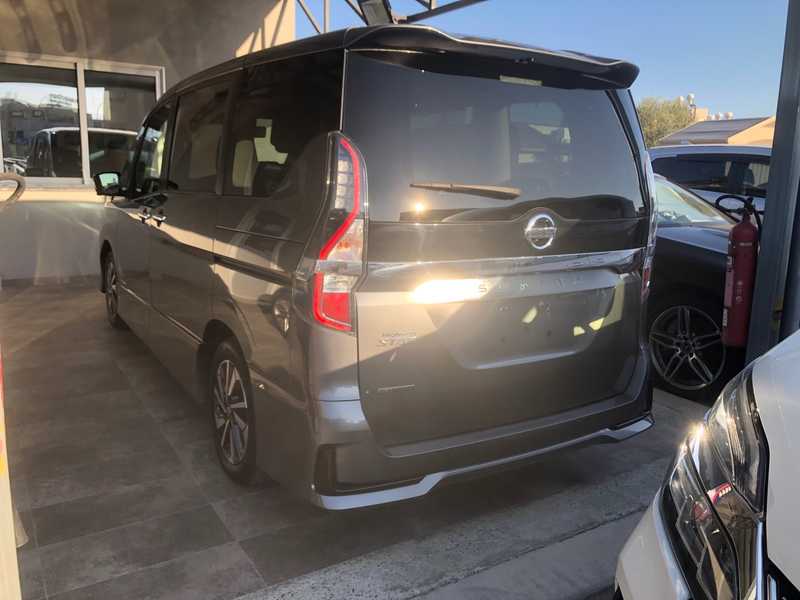 2021 Nissan Serena 2,0L 2021 Cyprus