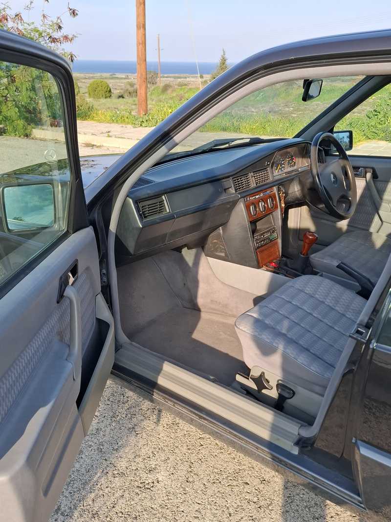 Mercedes-Benz E-Class 2,0L 1992