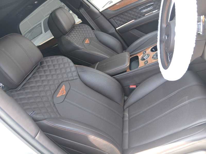 2023 Bentley Bentayga 4,0L 2023 Cyprus