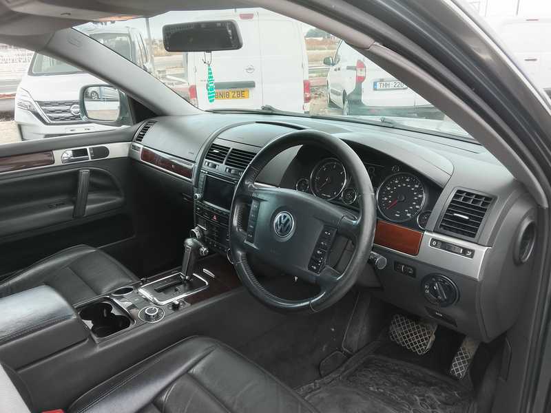 2006 Volkswagen Touareg 2,5L 2006 Cyprus