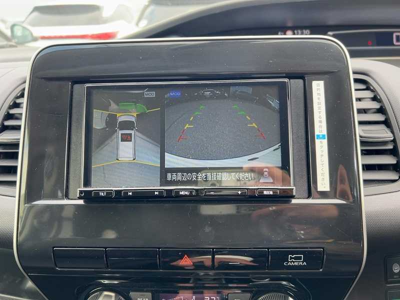 2022 Nissan Serena 2,0L 2022 Cyprus