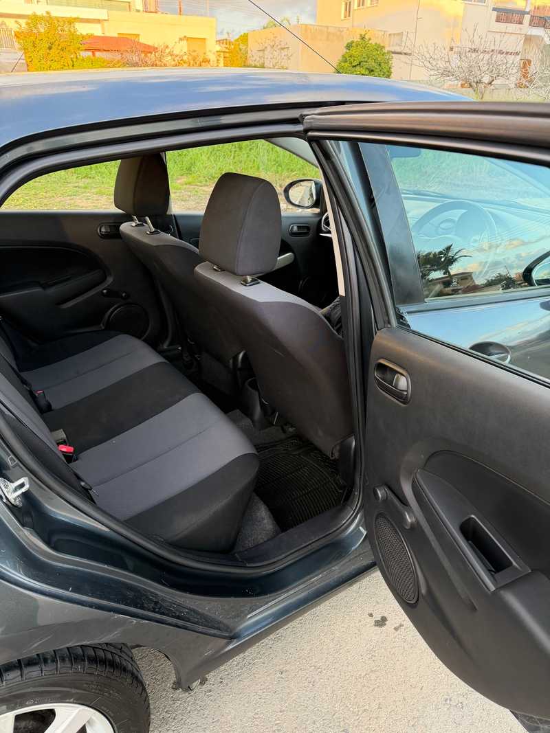 2009 Mazda 2 1,4L 2009 Cyprus