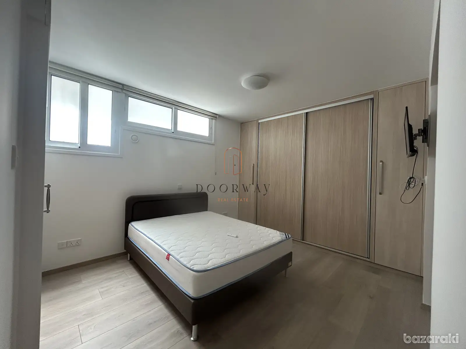 House, 3 bedrooms — 14