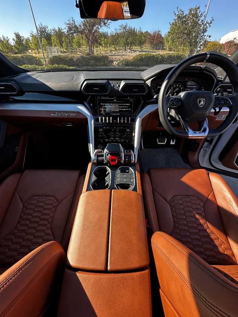 2024 Lamborghini Urus 4,0L 2024 Cyprus