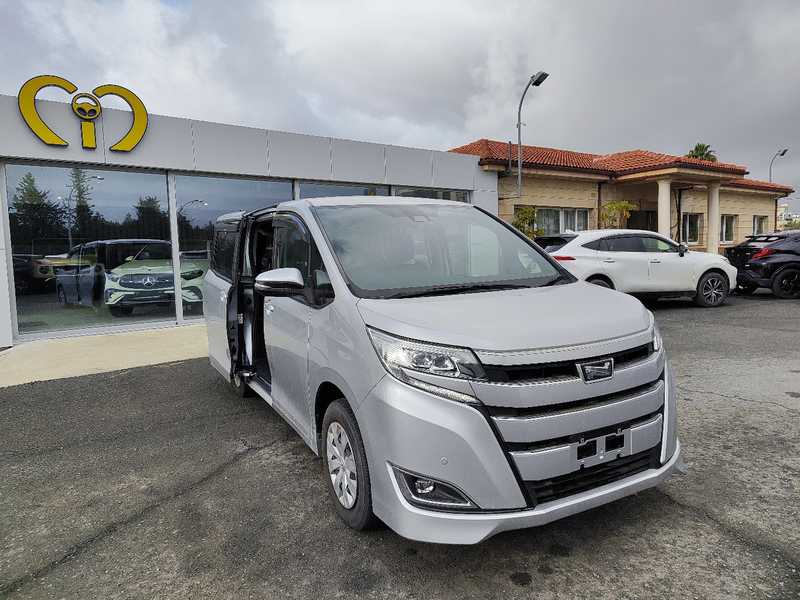 2021 Toyota Noah 2,0L 2021 Cyprus