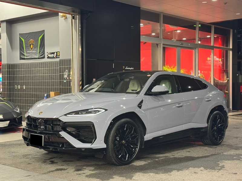 2025 Lamborghini Urus 4,0L 2025 Cyprus