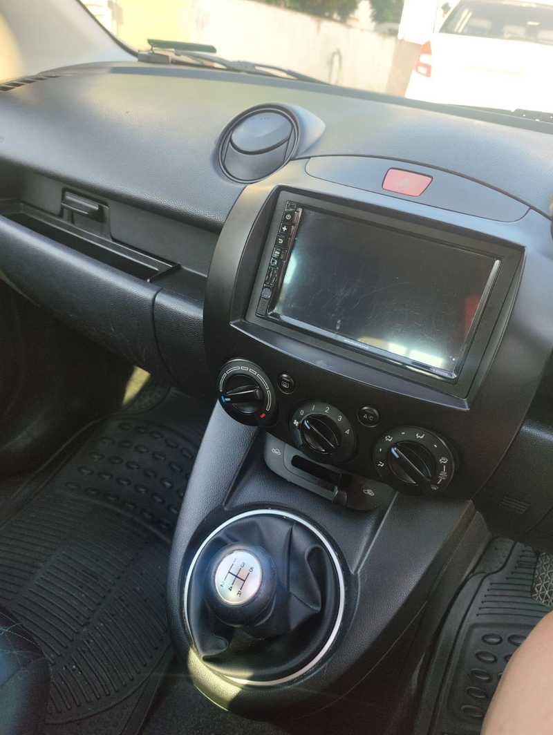 2014 Mazda 2 1,3L 2014 Cyprus
