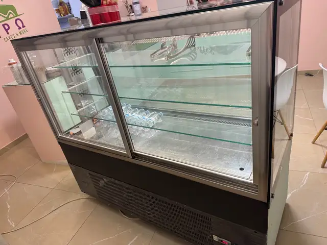 Refrigerators, Επαρχία Λευκωσίας — Στρόβολος - Σταυρός