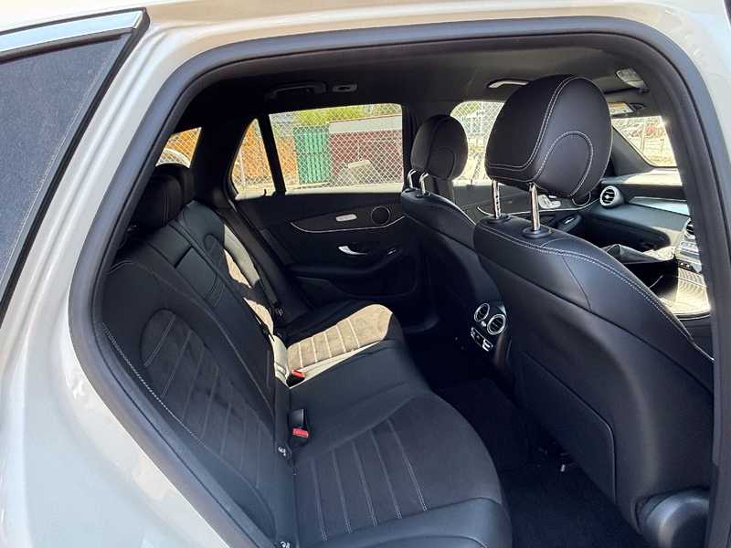 2022 Mercedes-Benz GLC-Class 2,0L 2022 Cyprus