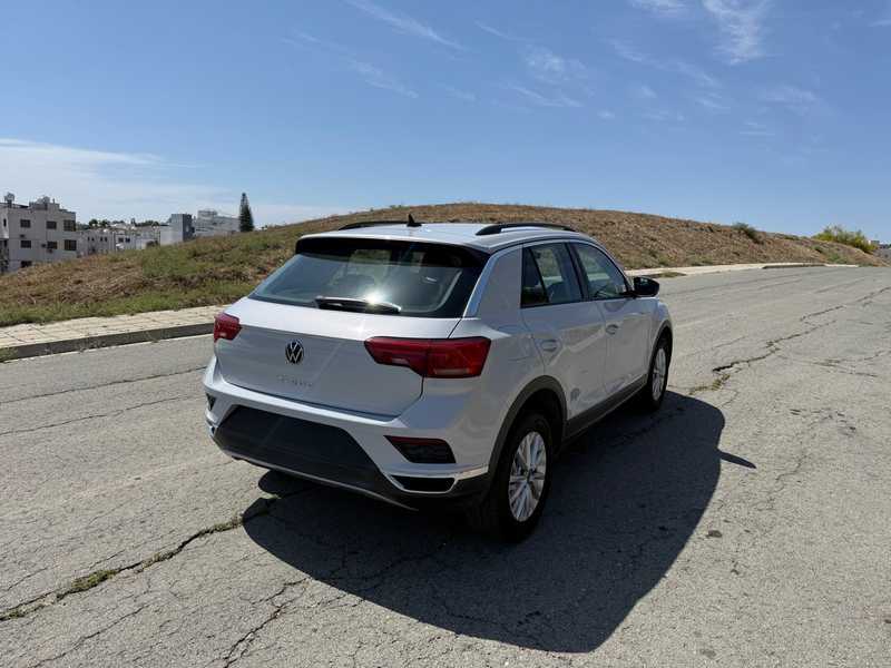 2022 Volkswagen T-Roc 1,5L 2022 Cyprus