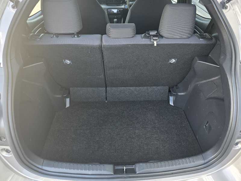 2021 Toyota Yaris 1,5L 2021 Cyprus