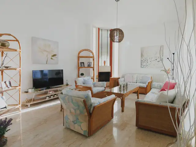 4-bedroom detached house for sale, Nicosia — Agios Dometios - Agios Georgios - 2