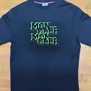Moncler graphic t-shirt, Επαρχία Λευκωσίας — Λευκωσία - Άγιος Αντώνιος