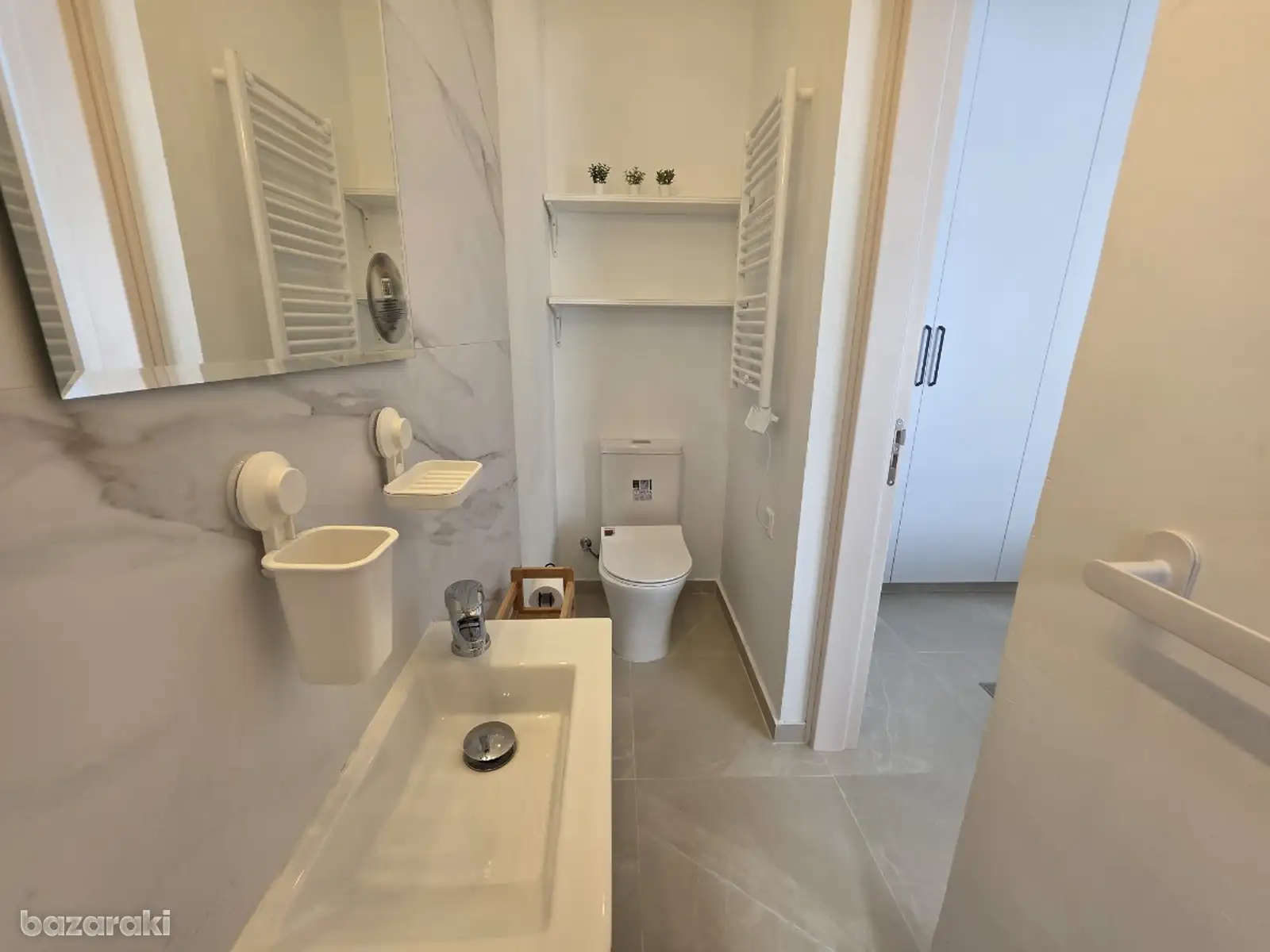 House, 4 bedrooms — 11