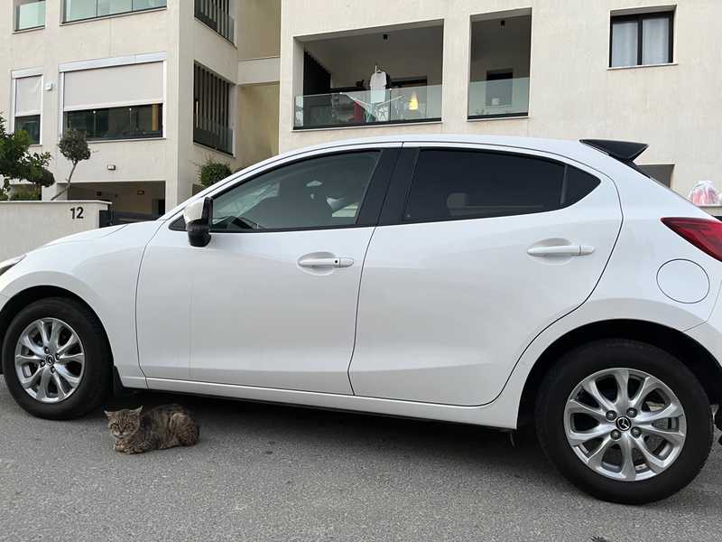 2016 Mazda Demio 1,3L 2016 Cyprus