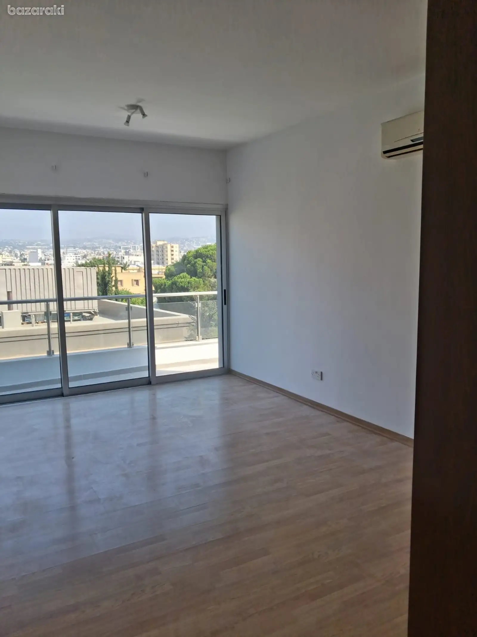 Apartment, 3 bedrooms — 6