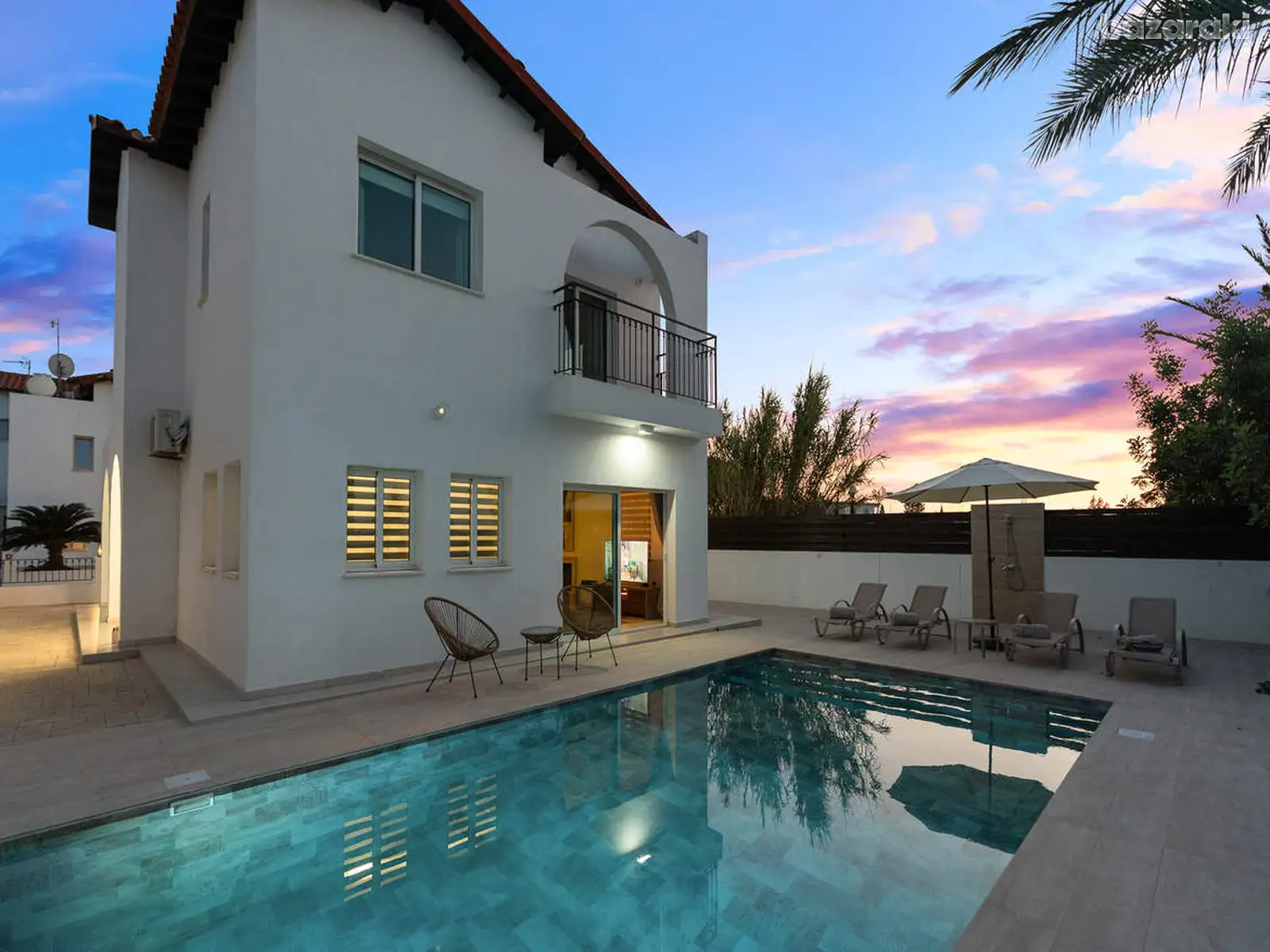 Villa, 4 bedrooms — 8