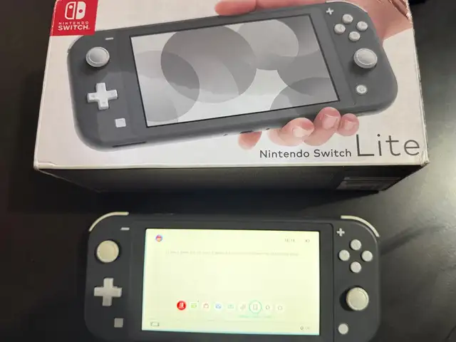 Nintendo switch lite gray boxes with case, grip & 2 games, Επαρχία Λεμεσού — Λεμεσός - Αγία Φύλα