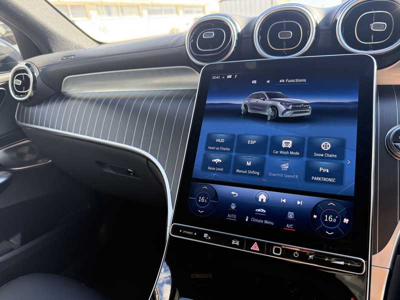 2023 Mercedes-Benz GLC-Class 2,0L 2023 Cyprus