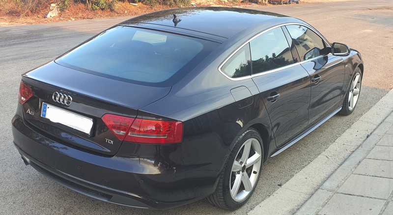 2010 Audi A5 2,0L 2010 Cyprus