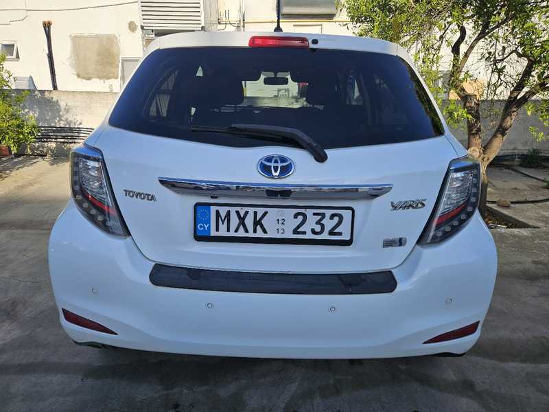 2014 Toyota Yaris 1,5L 2014 Cyprus