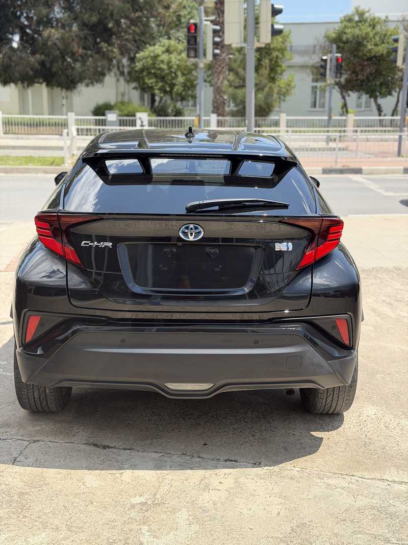 2021 Toyota C-HR 1,8L 2021 Cyprus