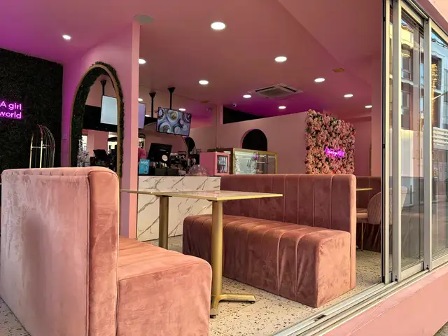 Loca cafe & brunch limassol, Επαρχία Λεμεσού — Λεμεσός - Αγία Νάπα