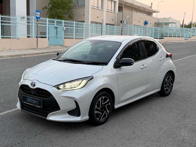 2023 Toyota Yaris 1,5L 2023 Cyprus
