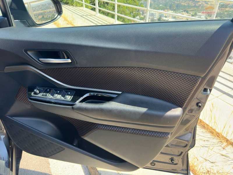 2018 Toyota C-HR 1,2L 2018 Cyprus